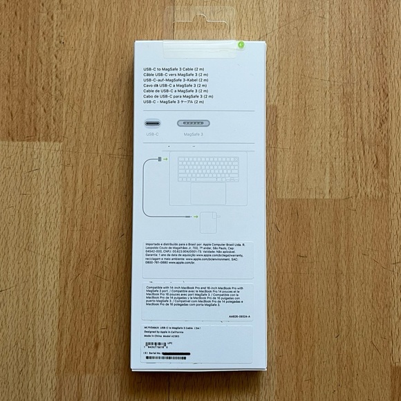 USB-C to MagSafe 3 Cable (2 m) - Silver - Picture 7 of 8